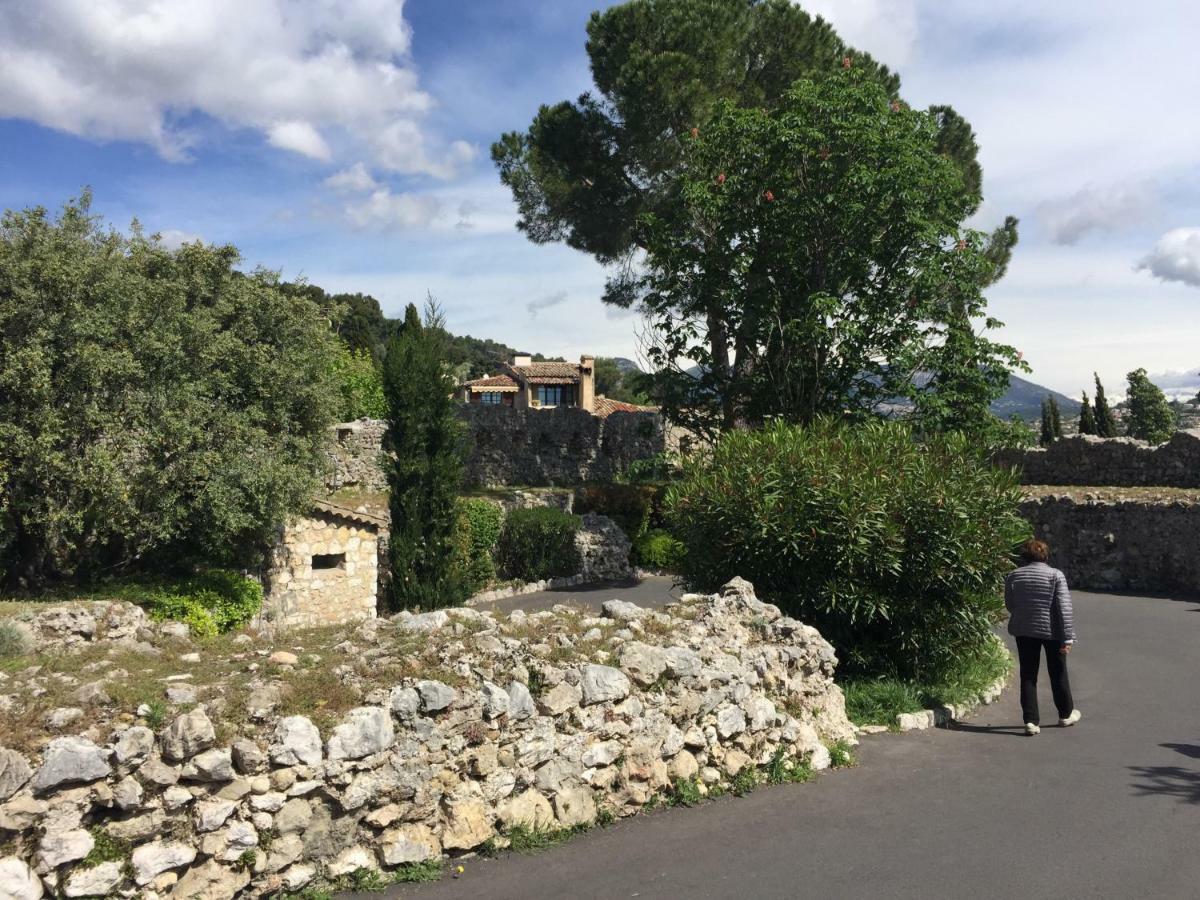 L'Elegante - Maison De Ville Avec Bains A Remous - Parking Inclus Saint-Paul-de-Vence Exteriér fotografie